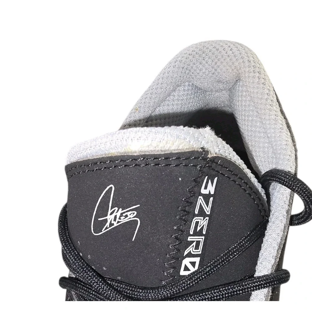 Under Armour‎ UA SC 3ZER0 III Stephen Curry Shoes Size 3.5 Youth Basketball Boys